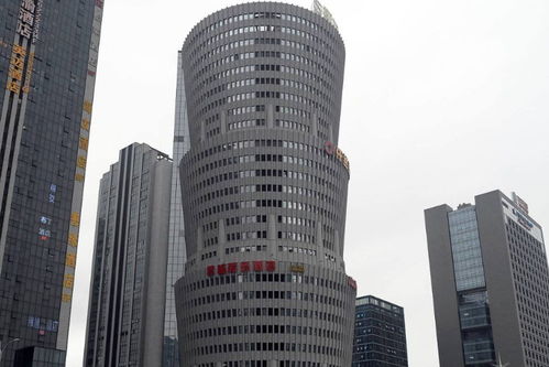 重庆又一景点走红,因造型独特,被网友戏称为 方便面大楼